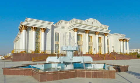 В Дашогузе театр имени Нурмухаммеда Андалиба представит спектакль о Гёроглы