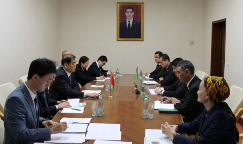 В Меджлисе Туркменистана состоялись переговоры с китайской делегацией