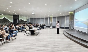 К Международному дню добровольца в Ашхабаде организовали фестиваль волонтёров