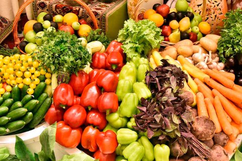 В Туркменистане земледельцы регионов насыщают рынок витаминной продукцией