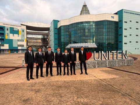 Туркменские студенты участвуют в лагере UNITEN в Малайзии  
