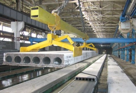 Завод «Demirbetonönümleri» в Дашогузе превысил план дохода на 7 млн манатов