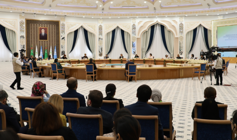Туркменистан заинтересован во внедрении инновационной технологии ИИ для здоровья