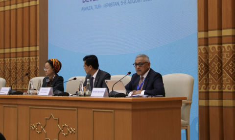 Байрамгуль Ораздурдыева: средний возраст населения Туркменистана 26,9 года