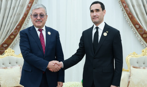 Президент Туркменистана провёл встречу с председателем Кабинета Министров Кыргызстана