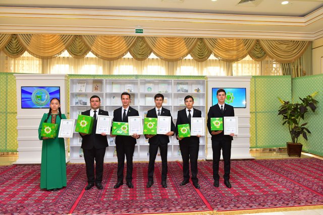 na-torgah-gtsbt-obshaya-summa-sdelok-sostavila-svyshe-7-millionov-763-tysyac-dollarov-ssha