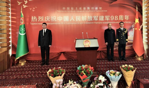 В столице Туркменистана прошел прием по случаю 98-летия НОАК