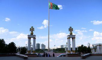 Словацкие туристы знакомятся с культурой Туркменистана