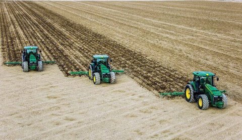 Завершается подготовка пашен к весеннему посеву хлопка в этрапе Алтын асыр