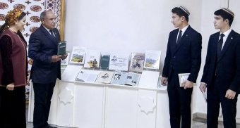 В Ашхабаде отметили 115-летие композитора Данатара Овезова