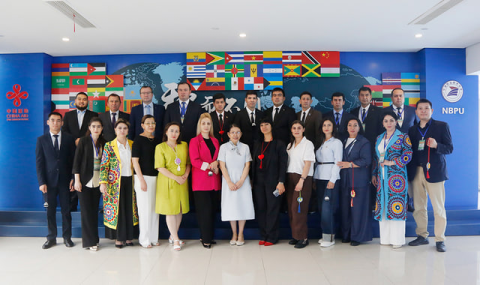 Туркменская делегация участвует в семинаре Лу Баня в Китае