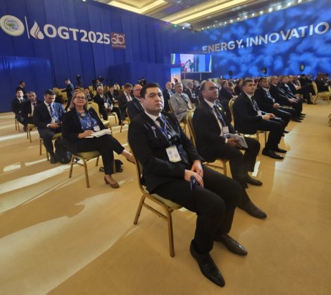 В Ашхабаде обсуждены инвестиционные горизонты Туркменистана