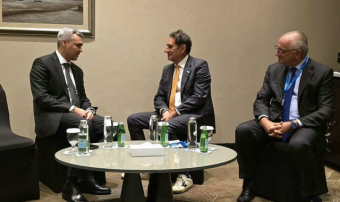 Посол Туркменистана в ОАЭ провел встречу с руководителем IRENA