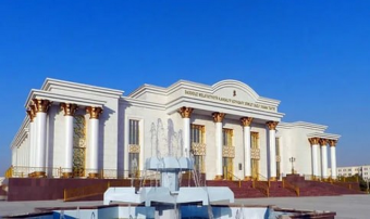 Дашогузский театр начал сезон с гастрольных выступлений