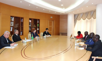 В Ашхабаде прошли переговоры глав МИД Туркменистана и Уганды