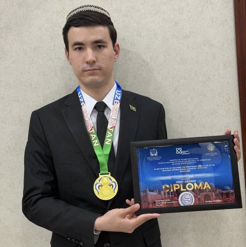 Студенты Туркменистана достигают высоких успехов