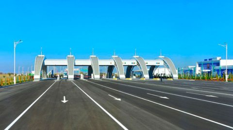 Автомагистраль Ашхабад – Туркменабат укрепляет транспортный потенциал страны