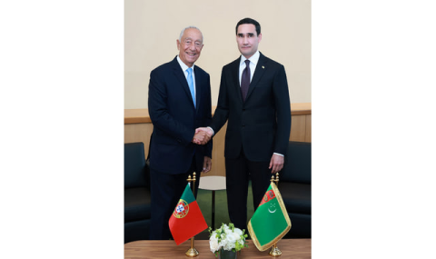 Президент Туркменистана провел встречу с Президентом Португальской Республики