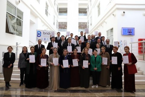В Ашхабаде провели тренинг по администрированию выборов в Туркменистане