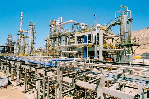ТКНПЗ увеличивает объёмы производства нефтепродуктов