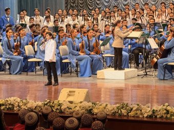 В Ашхабаде прошёл праздничный концерт в честь нейтралитета 