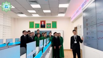 Туркменский вуз провел встречу с финалистами конкурса «Золотые таланты»