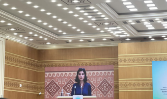 В Туркменистане на конференции отметили ключевую роль женского лидерства