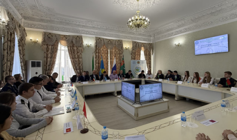 Туркменистан продвигает нейтралитет на Модели ООН в Астрахани