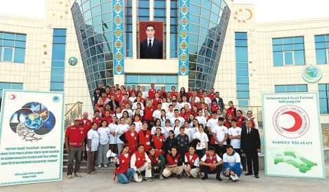 В Дашогузе состоялся семинар по координации действий и гуманитарной помощи