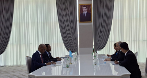 Туркменистан и Сомали расширяют сотрудничество на пути к миру и развитию