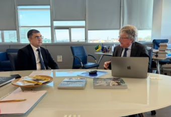 Туркменистан и Apple Developer Academy обсудили подготовку ИТ-специалистов