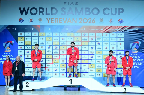 Сборная Туркменистана по самбо выиграла семь медалей на Кубке мира в Ереване