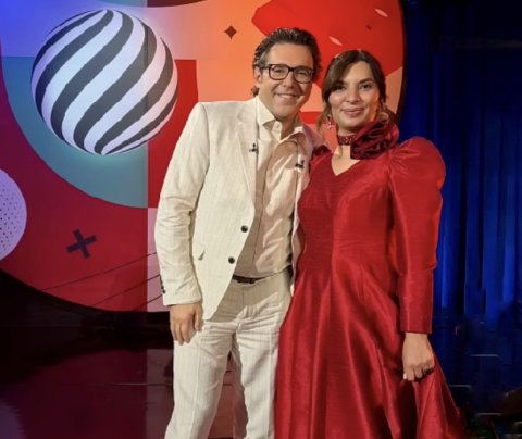 Туркменская певица покорила российскую аудиторию в шоу Андрея Малахова